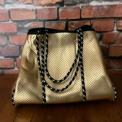 The Sparkling Spur Handbag/Tote