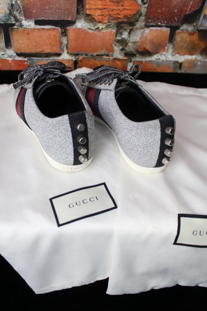 Outlet 😍 Gucci TIFFIANY'S CLOSET Glitter Web Sneaker With Studs 💯 5 Gucci TIFFIANY'S CLOSET Glitter Web Sneaker With Studs