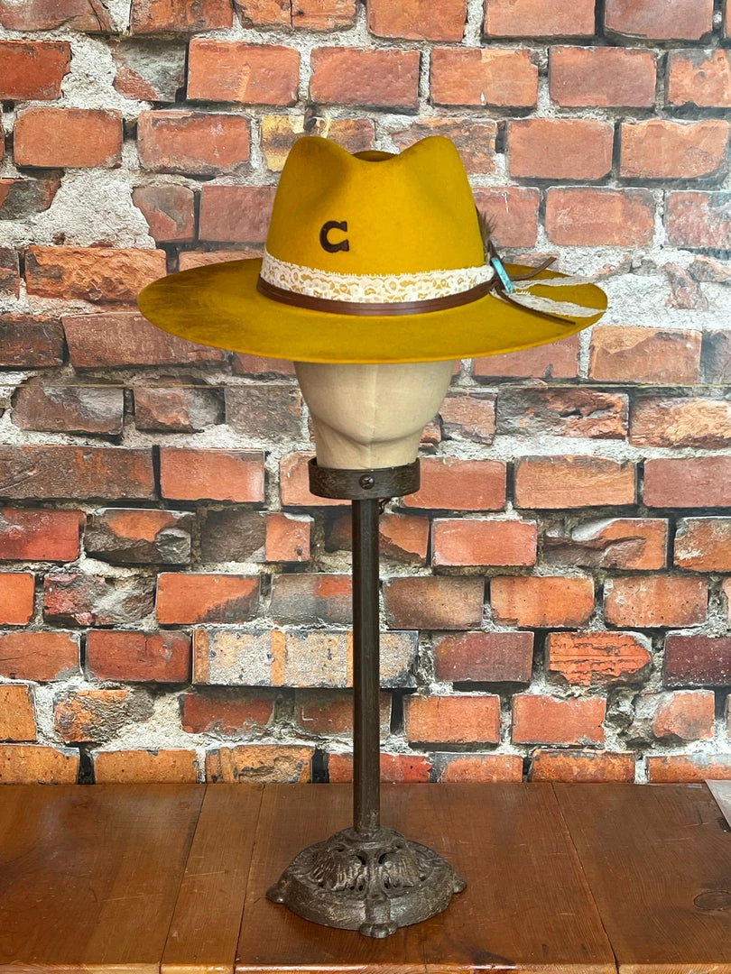 Budget 🔔 Charlie 1 Horse Smoke Show 🛒 5 Charlie 1 Horse Smoke Show