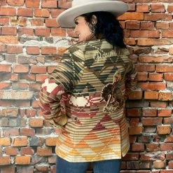 Double D Ranch - Yellowstone Jackets Yellowstone Camp Blanket Jacket