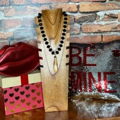 The Sparkling Spur Jewelry Clear Crystal Drop W/Black And Clear Cut Beads