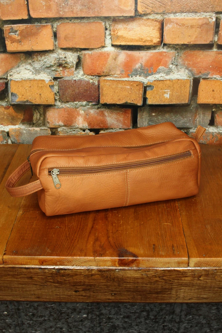 Cheapest π₯ The Sparkling Spur The Agapito XL Dop Kit Accessories β 6 The Sparkling Spur The Agapito XL Dop Kit Accessories