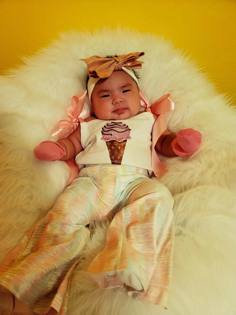 Cheap โ๏ธ The Sparkling Spur Kids Of A King Ice Cream Cone Onesie ๐ 6 The Sparkling Spur Kids Of A King Ice Cream Cone Onesie
